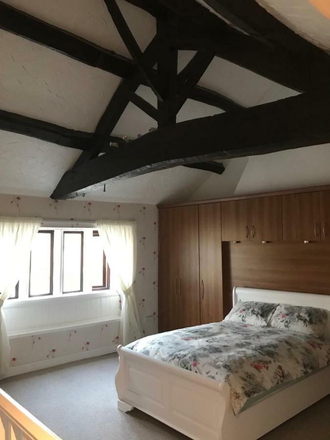 The Cottage, Cosy 2 Bedroom Pet Friendly Perfect For Contractors Free Secure Parking,Cctv Leeds  Exterior foto